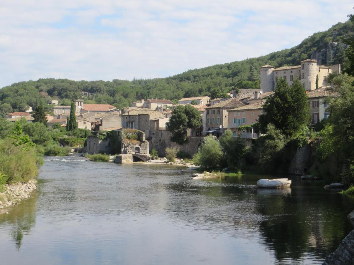 Couleurs Du Sud Bed & Breakfast Vallon-Pont-d'Arc Luaran gambar